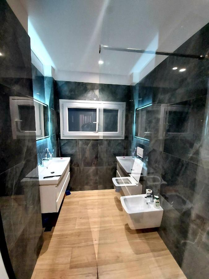 Luxurious Double Bedroom Suite Tirana Exterior foto