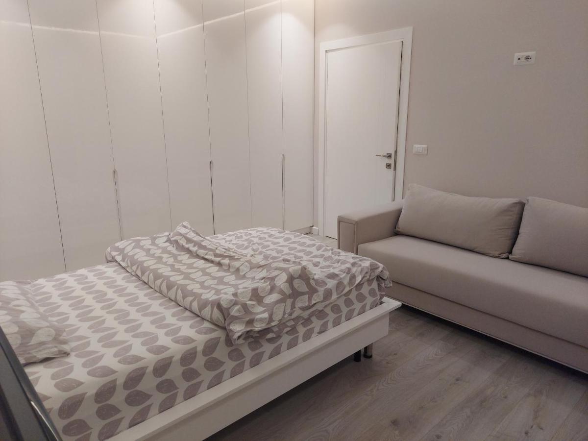 Luxurious Double Bedroom Suite Tirana Exterior foto