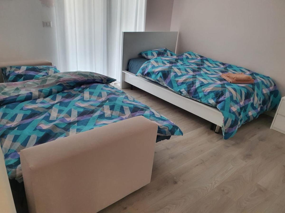 Luxurious Double Bedroom Suite Tirana Exterior foto